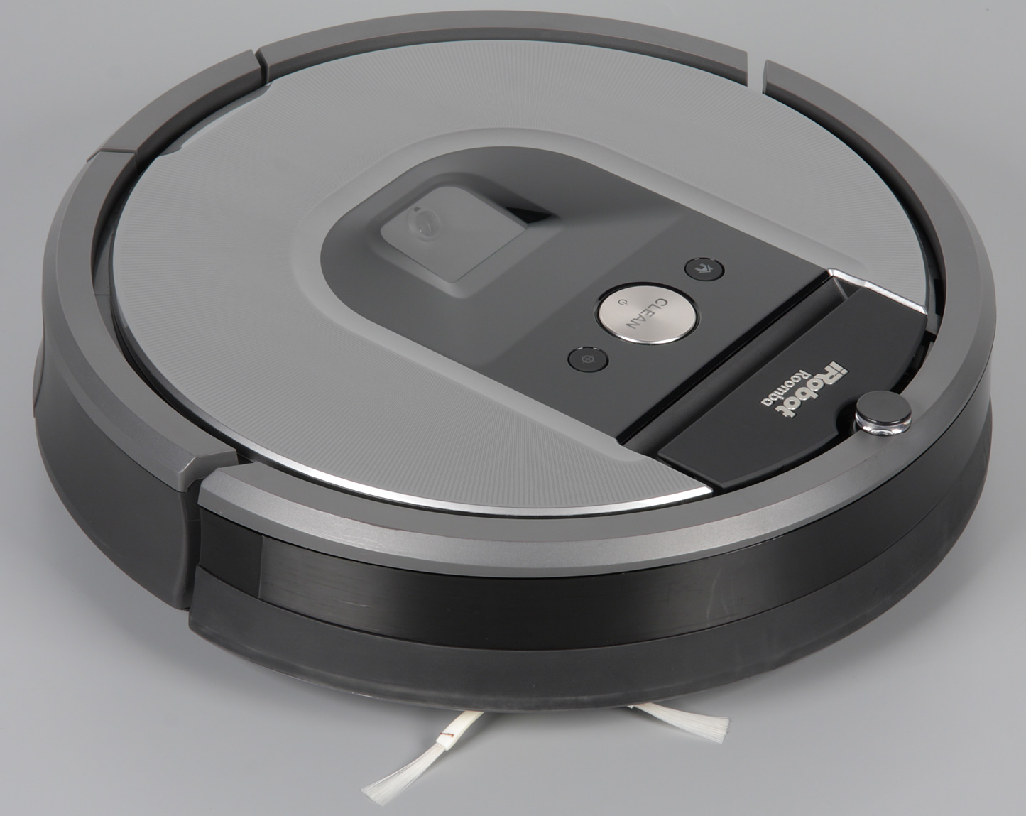 iRobot Roomba 960 side